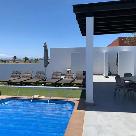 Mares Villa